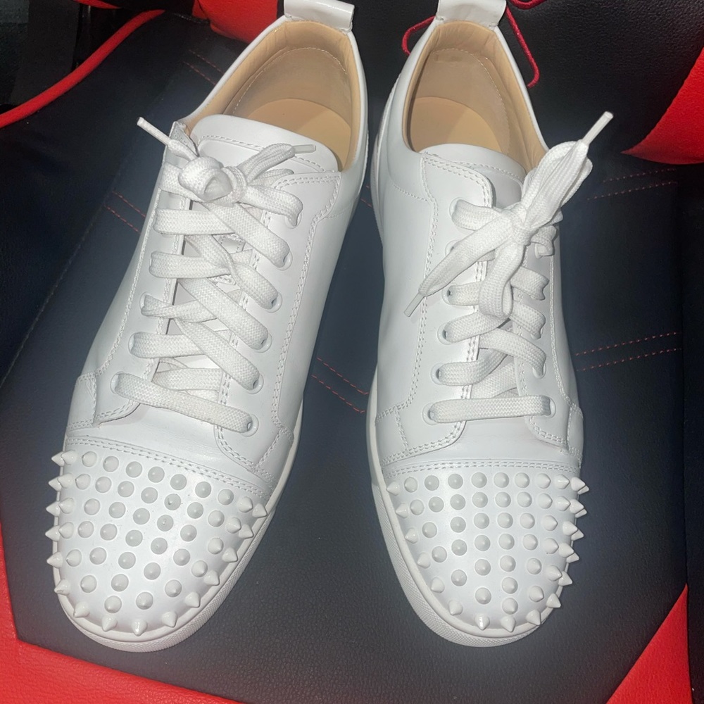 White low red bottoms